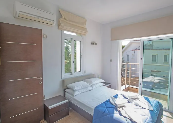 Mesogeios 2 * Protaras